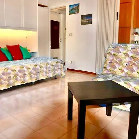 Casa Franci Vittoria Nervi Piscina Mare Relax Appartamento