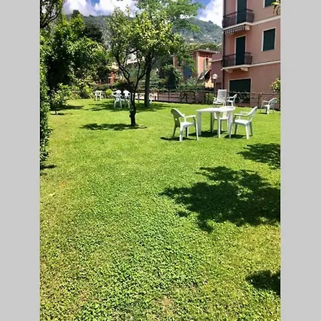 Appartamento Casa Franci Vittoria Nervi Piscina Mare Relax *