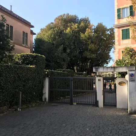 Casa Franci Vittoria Nervi Piscina Mare Relax Appartamento
